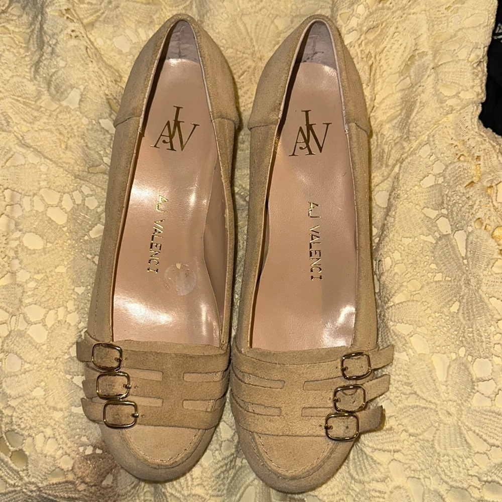 AJ Valenci Tan Suede Cone Heel 5.5M